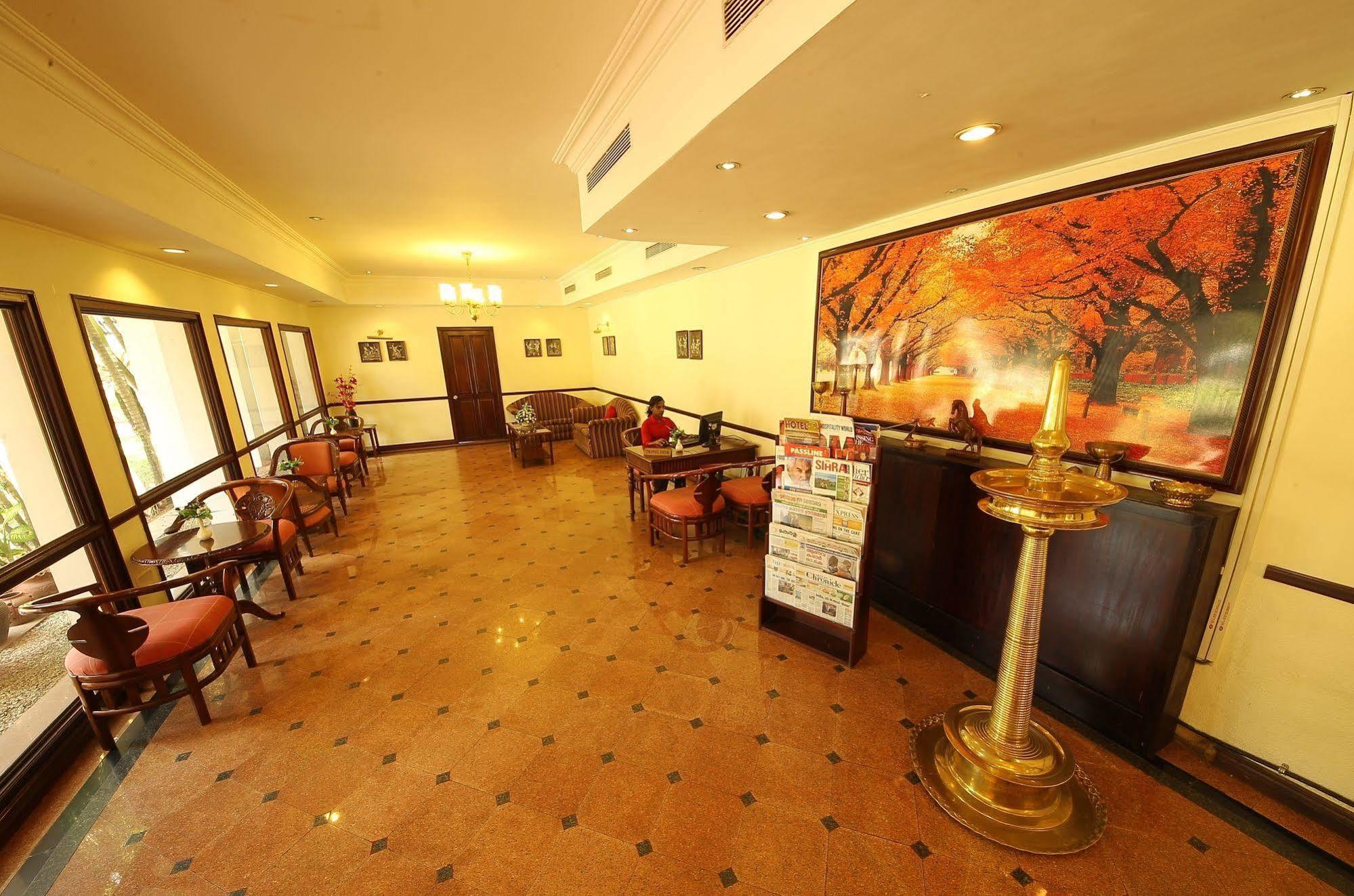Ats Willingdon Hotel Kochi Exterior photo